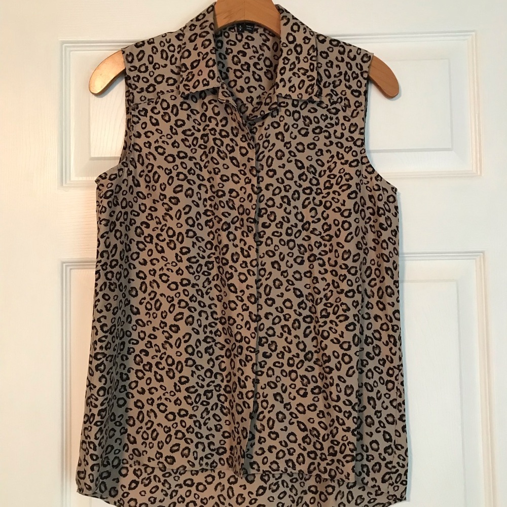 Theory 100% Silk Sleeveless Button Down